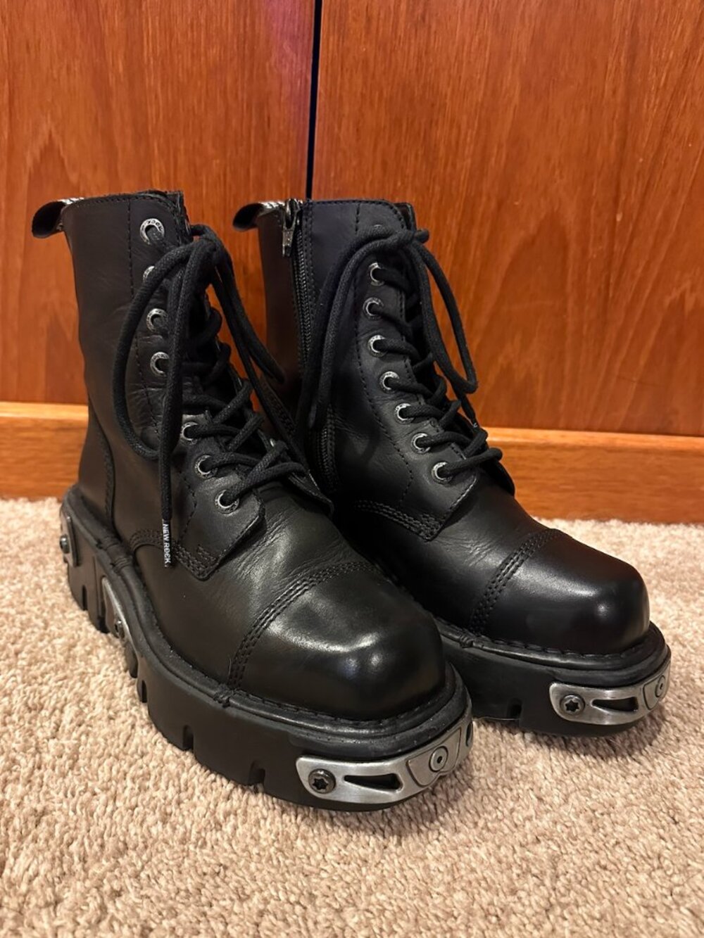 New Rock Reactor Combat Boots Black 6.5